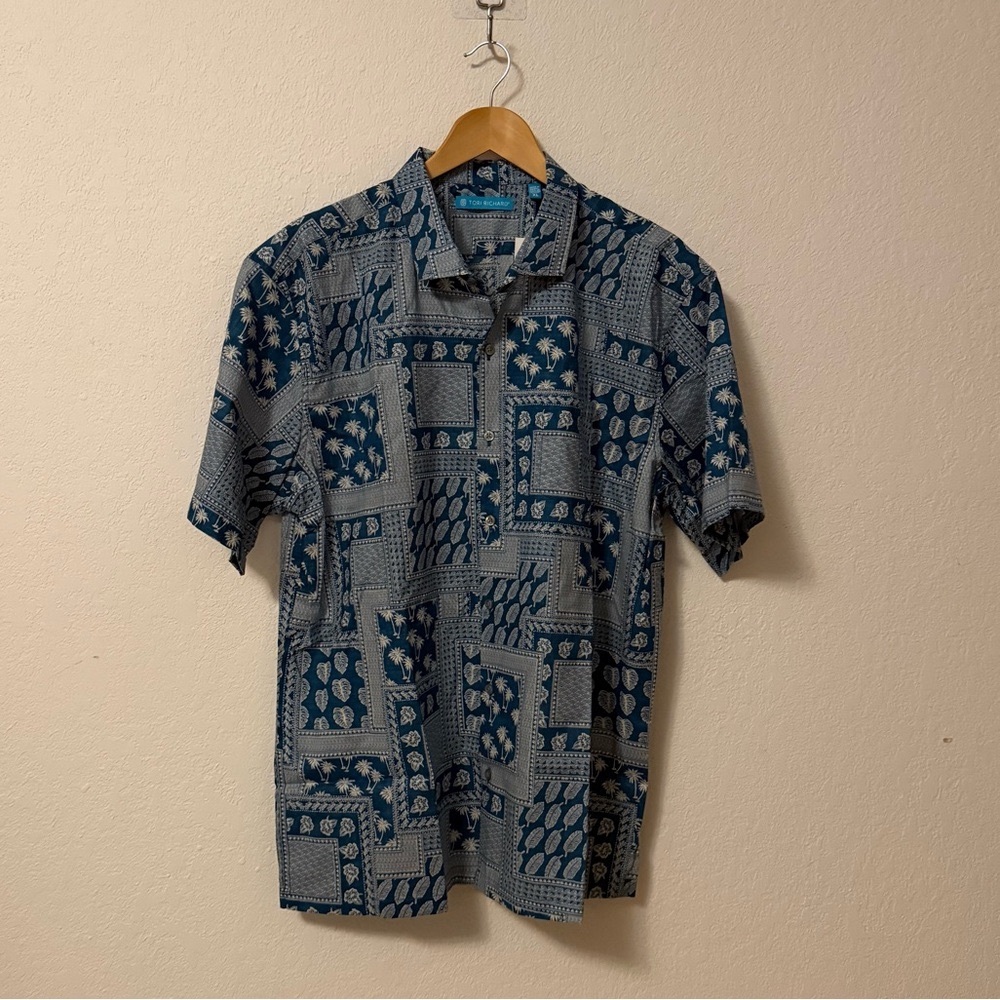 Tori Richard Blue Casual Button Down Shirt